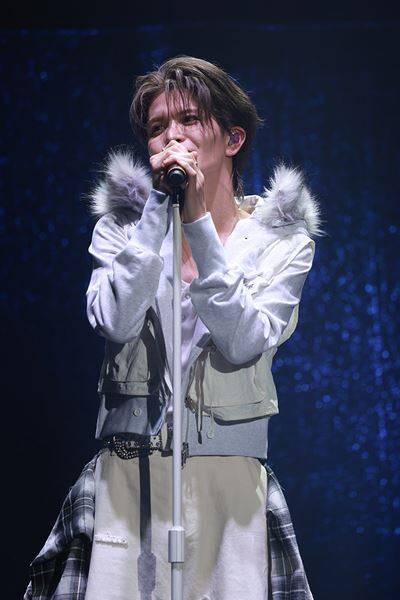 ボーイズグループ戦国時代「最後に立ってるやつが勝ちだと思う」『OWV・OCTPATH MASHUP LIVE 2025 TWO THRONE』ライブレポート