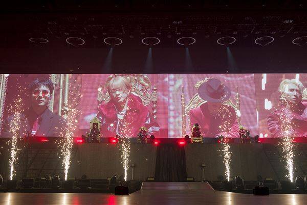 ボーイズグループ戦国時代「最後に立ってるやつが勝ちだと思う」『OWV・OCTPATH MASHUP LIVE 2025 TWO THRONE』ライブレポート