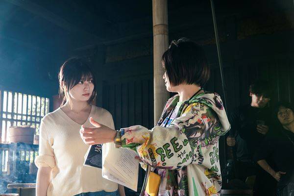永瀬廉×吉川愛『鬼の花嫁』監督が明かす舞台裏と貴重写真公開！ 全女子の憧れ“玲夜”はいかにして生まれたか？