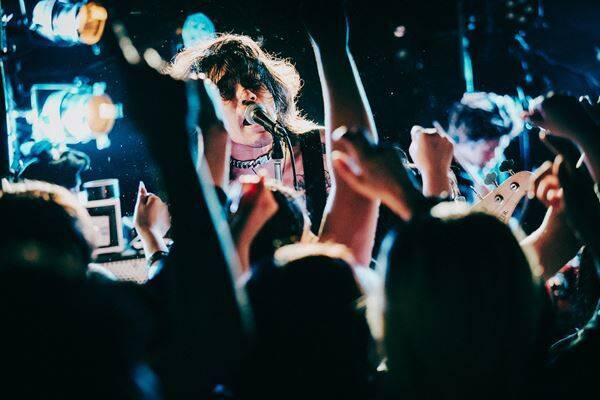 HONEST × May Forth、名古屋の盟友が下北沢で激突　『Grasshopper vol.41』レポート