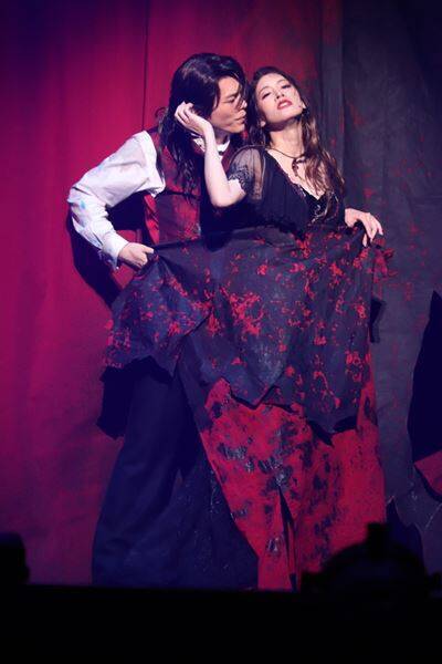 柿澤勇人の“危うさ”か、佐藤隆紀の“悲哀”か ――演出一新の『ジキル＆ハイド』開幕！