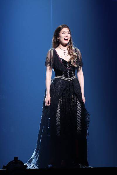 柿澤勇人の“危うさ”か、佐藤隆紀の“悲哀”か ――演出一新の『ジキル＆ハイド』開幕！
