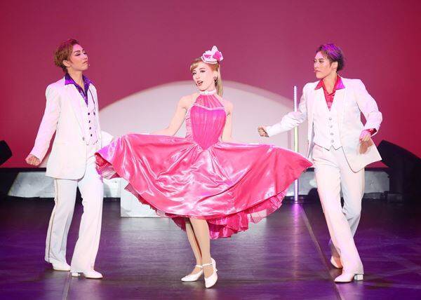 「ブギウギ」で一躍全国区の人気を獲得したOSK歌劇団トップスター・翼和希が魅せる全国巡業公演、東京で開幕