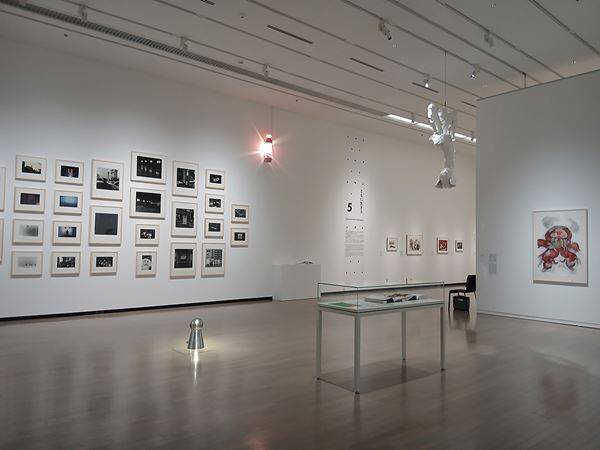 【展示レポート】横浜美術館リニューアルオープン記念展『いつもとなりにいるから　日本と韓国、アートの80年』　日韓美術の交流史をたどる初の展覧会が開催中