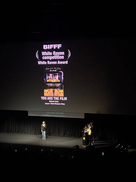 上田誠の真骨頂が炸裂！ 伊藤万理華×井之脇海『君は映画』予告編が公開