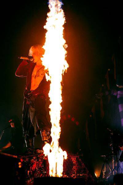 『HYDE [INSIDE] LIVE 2025 WORLD TOUR -JAPAN FINAL-』大円団で完遂　2026年春にニュー・アルバム『JEKYLL』発売の発表も【オフィシャルレポート】