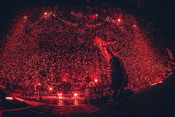 『HYDE [INSIDE] LIVE 2025 WORLD TOUR -JAPAN FINAL-』大円団で完遂　2026年春にニュー・アルバム『JEKYLL』発売の発表も【オフィシャルレポート】