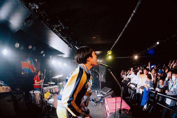 THE DO DO DO’s！初の東京ワンマンで魅せたロックスターの輝きと初期衝動の爆発 ツアーファイナル新代田FEVER公演をレポート