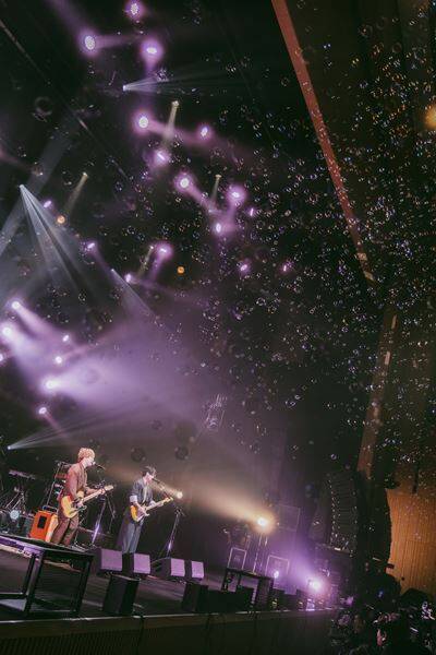 「あなたと歌い続けたい」――Sakurashimejiが6年越しの渋公で刻んだ“再生”の夜 『Sakurashimeji Hall Live 2026「▷再成」～Sakurashimejiが6年越しに渋公リベンジするってよ！～』ライブレポート