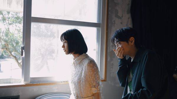 ORANGE RANGE、地元・沖縄県立コザ高校でのサプライズライブの模様を公開　