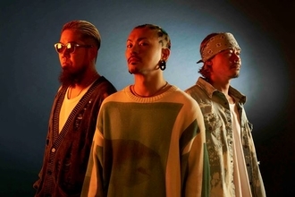 WANIMA、デビュー10周年を記念したライブ映像作品集リリース決定　テーマが際立つ3つのツアーをパッケージ