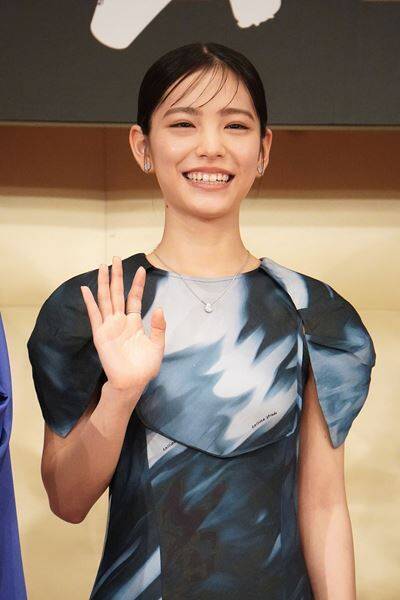 市川染五郎「現代を生きるハムレットを目指したい」　過去に祖父と父も演じた役どころに挑む