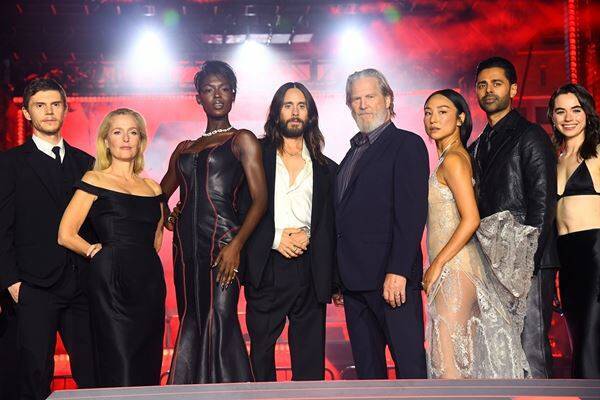 映画『トロン：アレス』ワールドプレミア開催　ナイン・インチ・ネイルズ5年ぶりの新曲流れる特別映像も公開