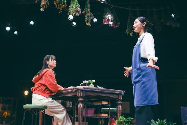 先の読めない展開に背筋が凍る！ 新感覚ミュージカル『白爪草』開幕