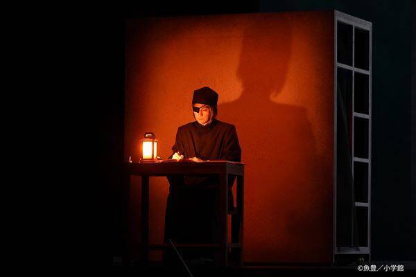 舞台『チ。ー地球の運動についてー』開幕！ 窪田正孝「全員の身体表現で極限までダイレクトに伝えたい」