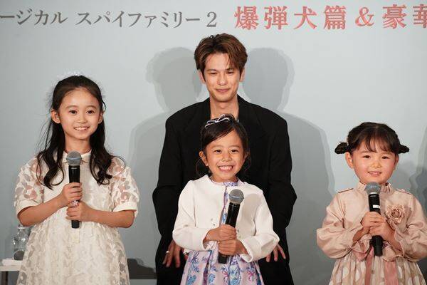 ミュージカル『SPY×FAMILY 2』アーニャ役は泉谷星奈、古座野叶、真野麗花のトリプルキャストに決定