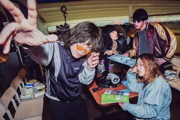 PK shampoo、全国ツアー『Planet Parade』の対バンにトップシークレットマン、9mmなど発表　新たなビジュアルも解禁