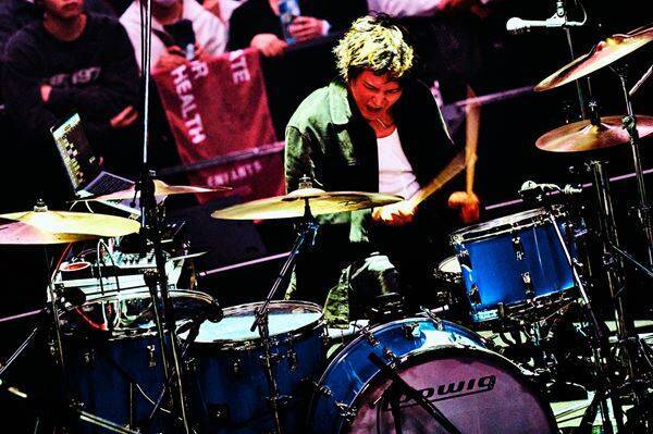 Enfants『One Man Live "Tiny Cosmos"』オフィシャルレポート「オルタナティヴ」とは何か？　Enfantsに宿った「孤独」の代弁者としての才気