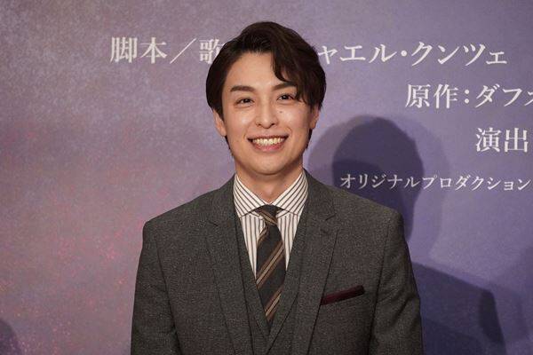 ミュージカル『レベッカ』キャスト一新で7年ぶり上演、新マキシム役の海宝直人「新しく作っていこうという思いに溢れています」