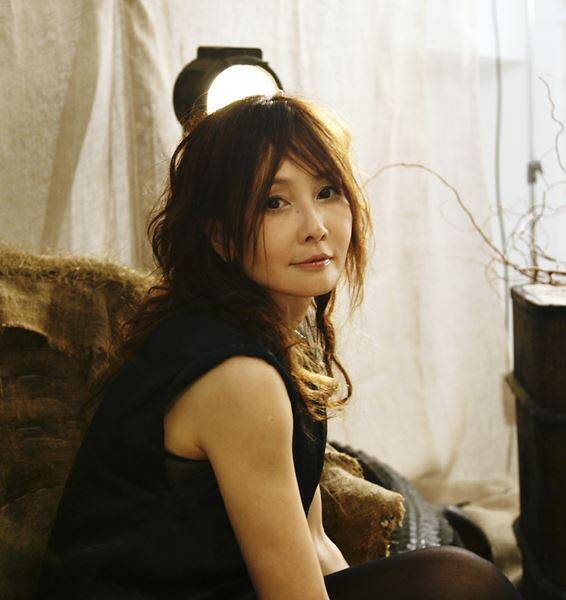 野宮真貴、念願のガールズ・バンド・スタイルで東阪ビルボードに登場　ゲストに小泉今日子、YOU