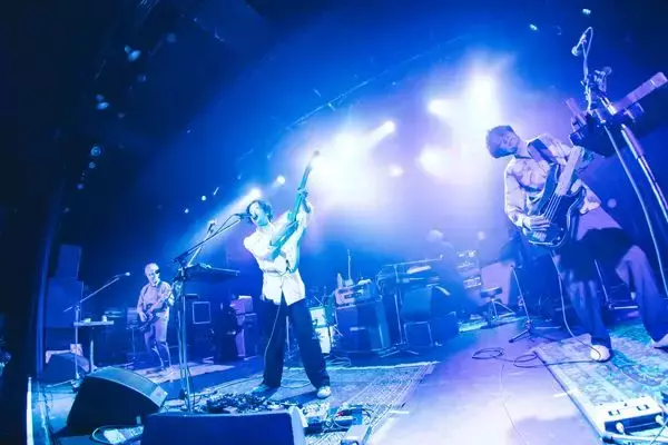 GRAPEVINE『SOMETHING SPECIAL 2026』柴田聡子との共演、刺激し合う両者が起こした化学反応がとてつもない音楽時間を作り上げた東京公演をレポート