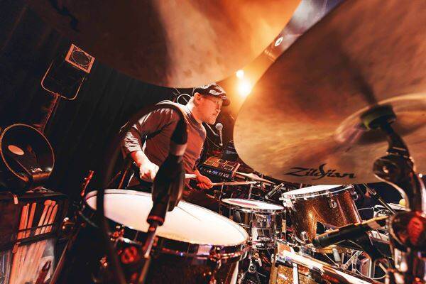 GRAPEVINE『SOMETHING SPECIAL 2026』柴田聡子との共演、刺激し合う両者が起こした化学反応がとてつもない音楽時間を作り上げた東京公演をレポート