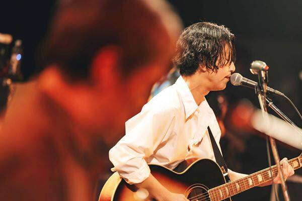 GRAPEVINE『SOMETHING SPECIAL 2026』柴田聡子との共演、刺激し合う両者が起こした化学反応がとてつもない音楽時間を作り上げた東京公演をレポート