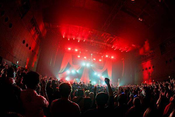 Dios全国ツアー『Dance With Your Ghost』熱狂のファイナル東京公演レポート 「観たいと思ってくれるあなたがいることが音楽をやっている意義」