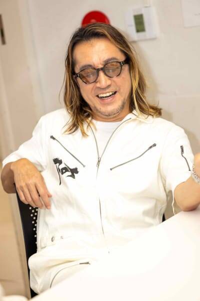 ユニコーン ロングインタビュー「置いてけぼりもいいけど、案外そうならない」── 5人揃って快作『あたえてこ』を語り尽くす