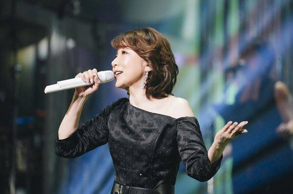 伊藤 蘭、ツアー初日はキャンディーズ 解散記念日からスタート！本編19曲中12曲キャンディーズナンバー！ニューアルバムからも披露【オフィシャルレポート】