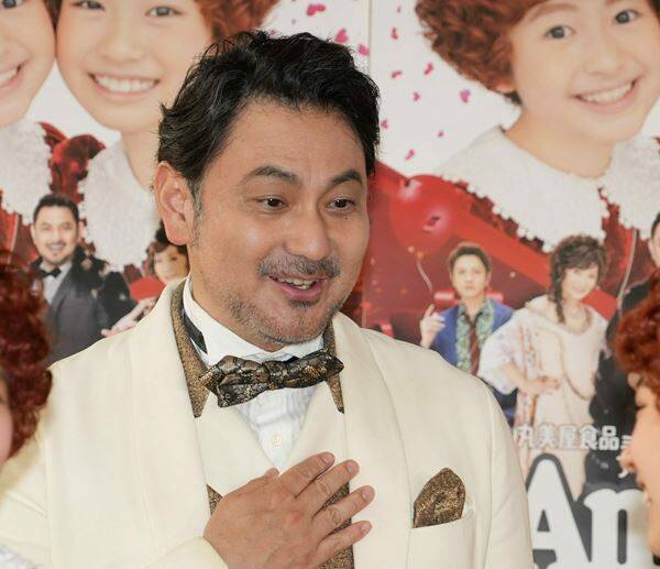 4年ぶりのフルバージョン公演となるミュージカル『アニー』会見写真、舞台写真＆コメントが到着