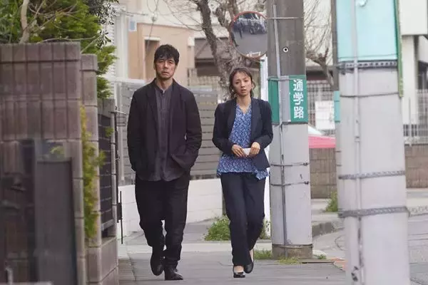 西島秀俊×満島ひかりが互いを絶賛！ 『時には懺悔を』撮影エピソード＆新たな場面写真が到着