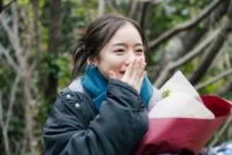 齊藤京子、涙のクランクアップ！ 映画『恋愛裁判』メイキング写真15点公開