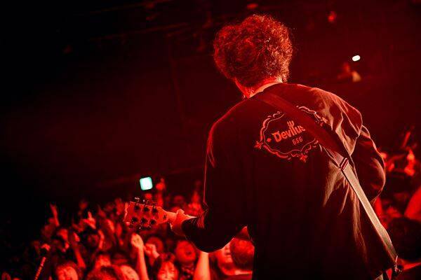 Northern19、新名盤を引っ提げた全国ツアーが渋谷で完結！ 盟友dustboxと生み出した圧巻の熱気とシンガロング