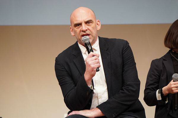 堺雅人、17年ぶりの舞台出演も気負いなし PARCO PRODUCE 2026『スリーゴースト』製作発表会見