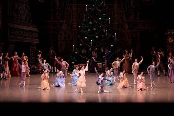 東京バレエ団『くるみ割り人形』王子役の大塚卓が舞台の魅力をアピール「お客様が物語にのめり込めるように」