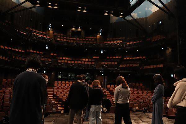 【レポート】サヨナラ 世田谷パブリックシアター青空天井 劇場ツアー
