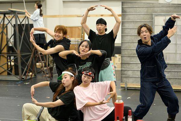 名作に新たな息吹を　花總まり×森公美子らが紡ぐミュージカル『バグダッド・カフェ』【稽古取材レポート】