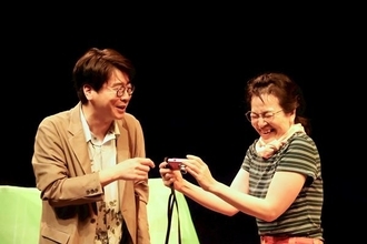 玉田真也「面白いものができると信じて」 玉田企画の新作公演『光る』が開幕