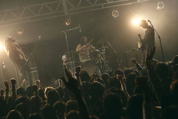 a flood of circle主催『A FLOOD OF CIRCUS 2026』ゲストに豪華6組が集結！ ロックの熱狂が渦巻いた伝説の一夜を詳細レポート