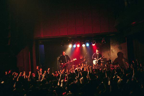 a flood of circle主催『A FLOOD OF CIRCUS 2026』ゲストに豪華6組が集結！ ロックの熱狂が渦巻いた伝説の一夜を詳細レポート