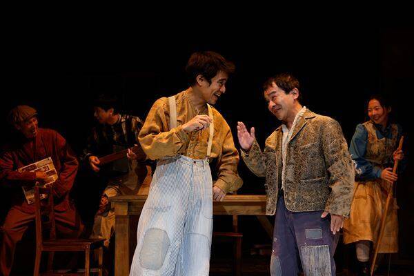 串田和美、6度目の挑戦！ フライングシアター自由劇場『西に黄色のラプソディ』開幕「とてもみずみずしく新しい芝居になった」