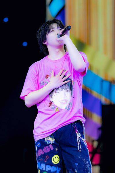 パンダドラゴン、２度目の日本武道館公演で「世界で一番ポップなアイドル」への進化を証明！32曲3時間の圧巻カーニバルをレポート