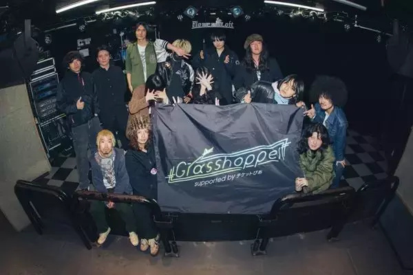 心震わせる歌声と鋭利なロックの衝撃――『Grasshopper vol.40』爛漫天国、YANK、(((((Cutie)))))が音楽で繋いだ濃密な3マンをレポート