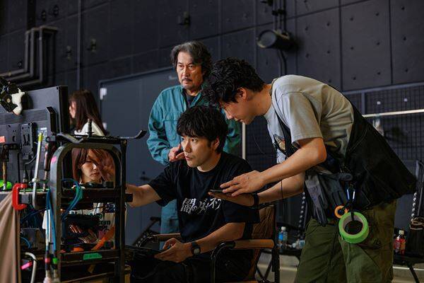 Netflix『俺のこと、なんか言ってた？』メイン予告＆キーアート解禁　宮藤官九郎×横山剣による劇中曲も
