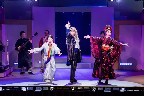 大パルコ人⑤オカタイロックオペラ『雨の傍聴席、おんなは裸足…』が開幕　出演者のコメント＆舞台写真到着　ライブ配信も決定