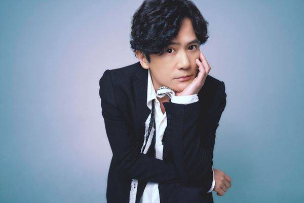 稲垣吾郎が挑む“愛されたい偏屈男”の魅力とは？ 舞台『プレゼント・ラフター』でスター俳優役