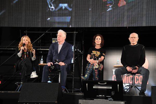 ジョニー・デップら総勢23名のセレブが大集結！ 『東京コミコン2025』グランドフィナーレをレポート