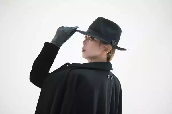 湖月わたると柚希礼音が芝居作品で初共演！ ダンスと語りで綴る『マイ フレンド ジキル』ビジュアル撮影レポート【前篇】