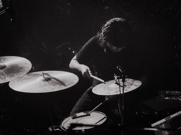 雪国×ひとひらの“これから”を感じさせるOaiko主催ツーマンイベント『これまでとここから』